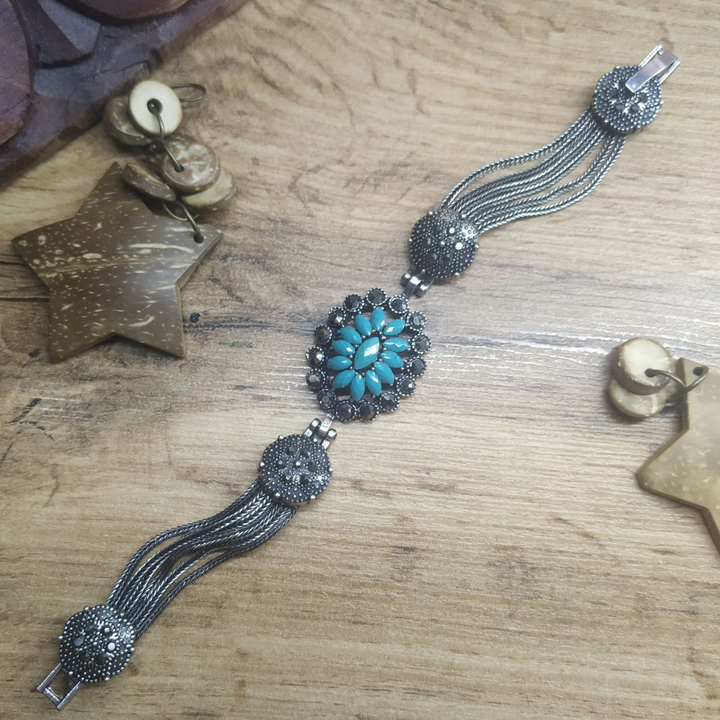 Браслет Цветок круги с цепями Кристаллы граненые цвет голубой стразы графитовые металл серебристый