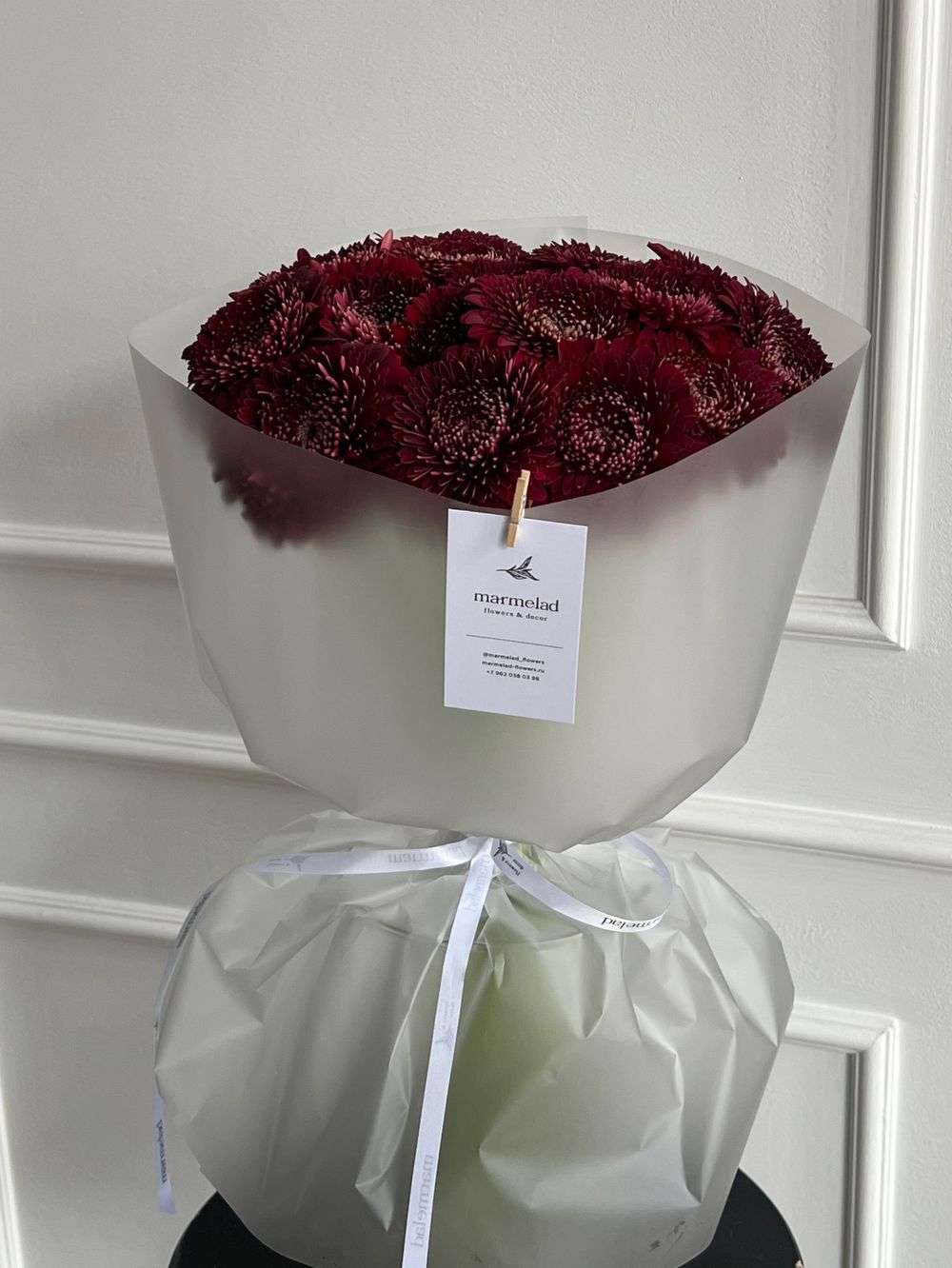 Букет из гербер в бордовом оттенке 15 шт