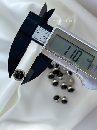 Пуговицы черные серебро 11 мм