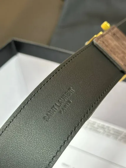 Ремень SAINT LAURENT из замши с пряжкой CASSANDRE