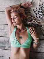 Йога-топ Atua Tino зелёный