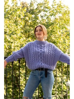 Свитер с аранами