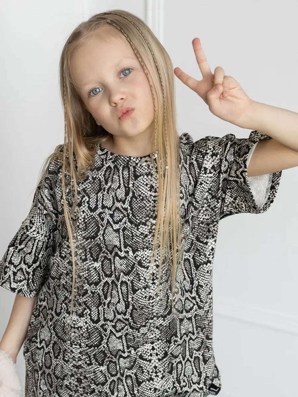 Футболка для девочки оверсайз, принт питон