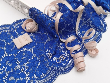 Набор для пошива бралетта Ева и трусиков (трусики слипы-актив Белла/трусики-стринги классические, Моника/ слипы Леона), синий и серебристый пион