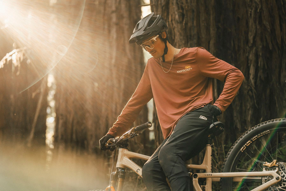 Спортивные очки с диоптриями 100% SPEEDCRAFT LE Bastille - Pearl White Glitter - Blue Mirror Photochromic Lens