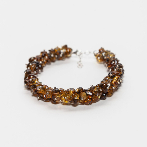 Браслет из янтаря натуральный. Женский браслет из натуральных камней темно-зеленого цвета