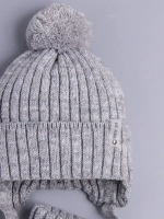 Шапка осенняя детская на завязках и снуд