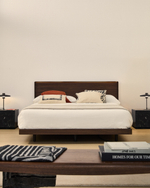 Изголовье Norlen из орехового шпона с темной отделкой и подсветкой 180 x 200