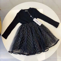Детское платье Chanel с пышной юбкой и жакетом