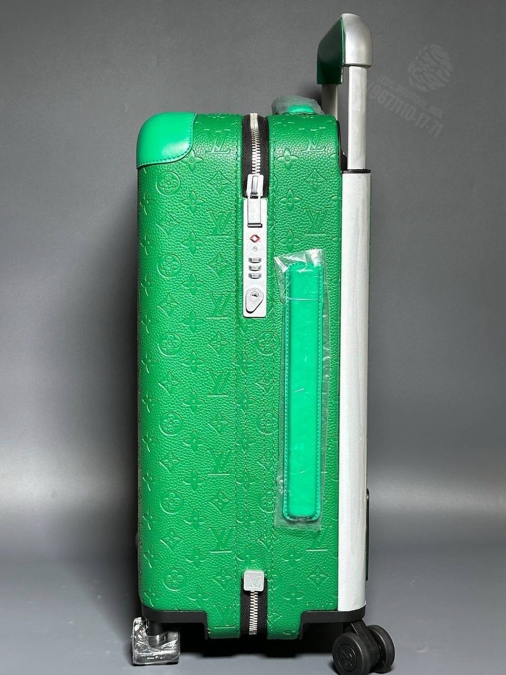Дорожный чемодан Louis Vuitton Horizon 50