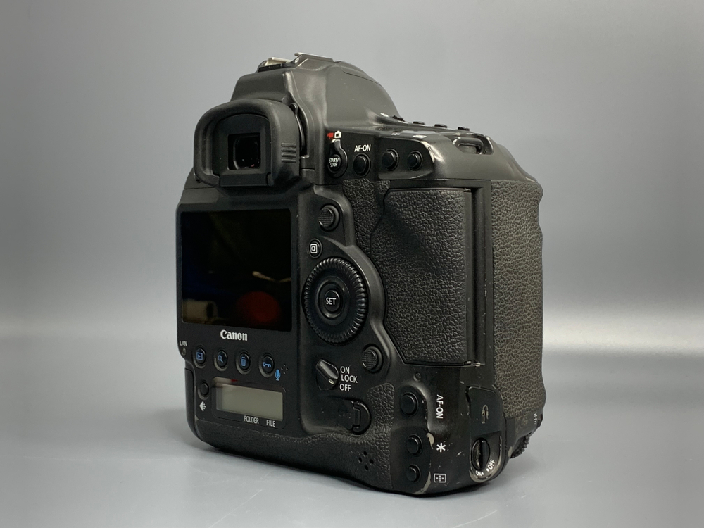 Canon EOS-1D X Mark II 700.000 кадров