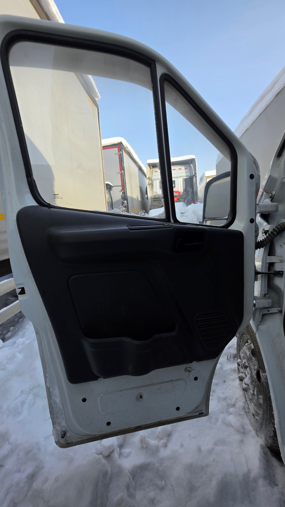 GAZ GAZELLE NEXT Изотермический/рефрижератор A21R22 (Рефрижератор, Дизельный, 2,8 л, 150 л.с.)