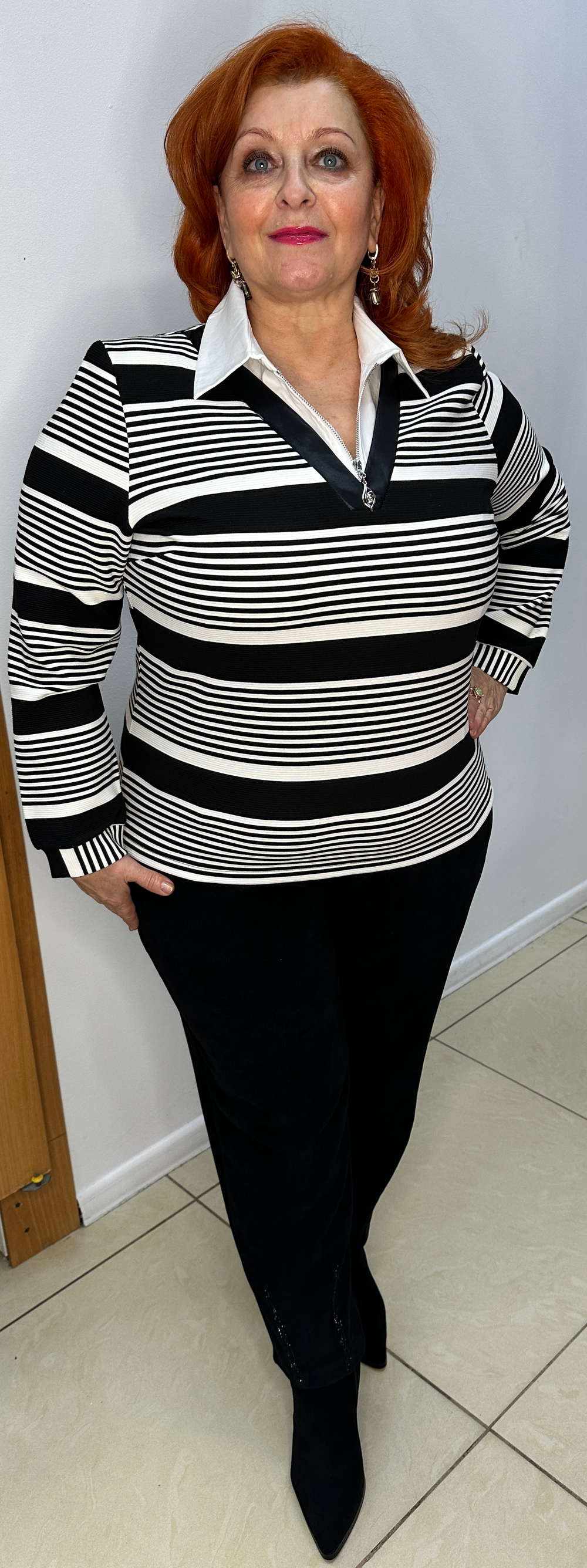 Двойка "обманка" в полоску с белым рубашечным воротником