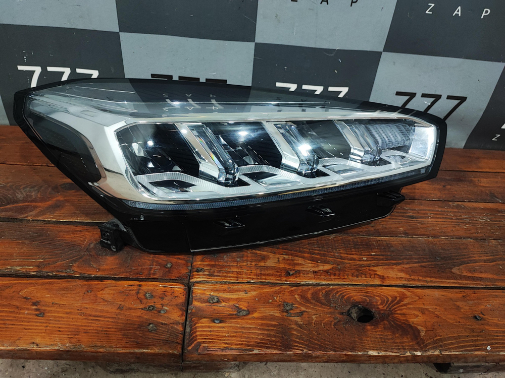 Фара правая LED Chery Tiggo 7 Pro 20-24 Б/У Оригинал 605000200AA