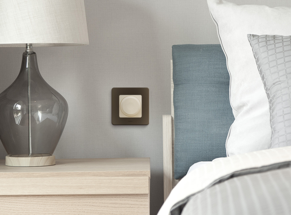 Диммер поворотно-нажимной без нейтрали 300Вт - слоновая кость Inspiria Legrand