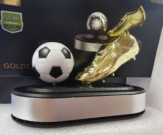 Ароматизатор-игрушка -на торпеду- МЯЧ ФУТБОЛЬНЫЙ С БУТСОМ - солн батар (жидк)- GOLDEN BOOT