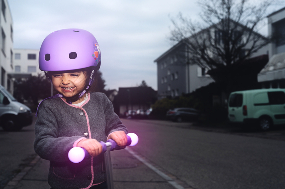 Самокат Mini Micro Deluxe Magic LED сиреневый