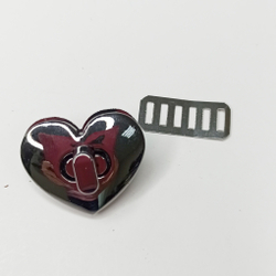 Замок вертушка на винтах 25*30 сердце Черный никель