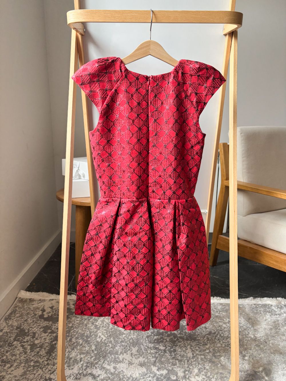 Платье Christian Dior, 140