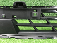 Решетка переднего бампера Geely Atlas 2 (23-нв)