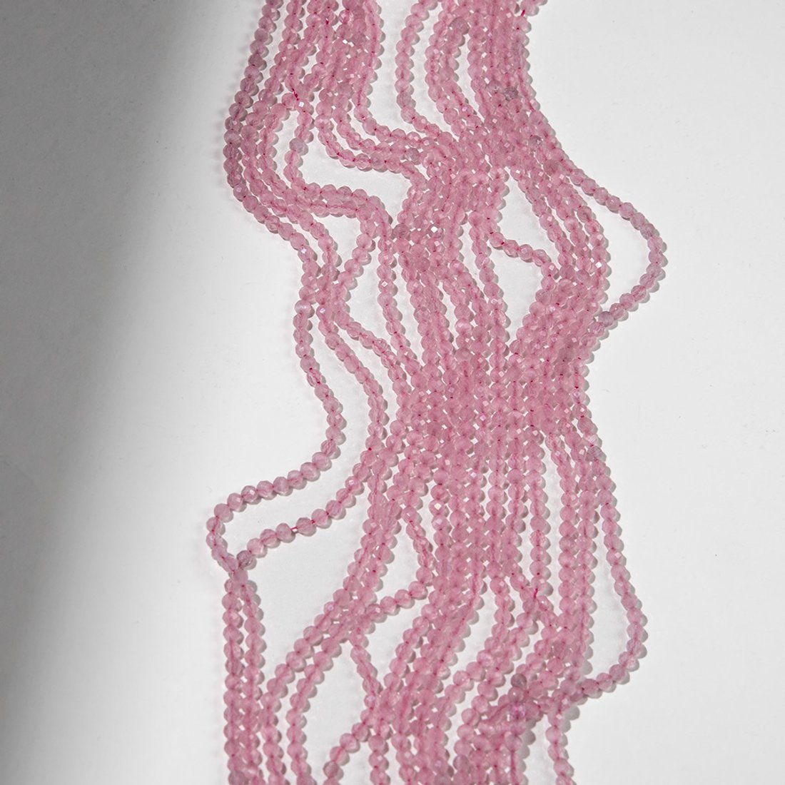 Селенит (имитация), оттенок "Rose Quartz" 3мм, шар, микроогранка