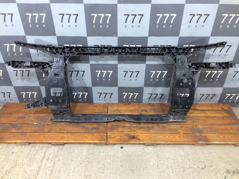 Панель передняя Hyundai Tucson 4 20-нв Б/У Оригинал 64101N9000