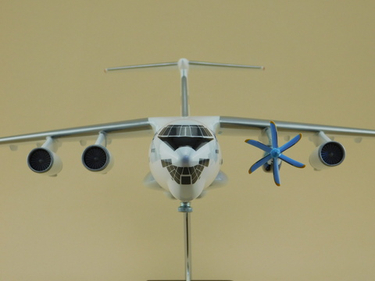 Летающая лаборатория Ил-76ЛЛ с двигателем Тв7-117