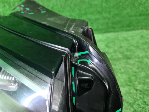Битая Фара правая VW Teramont (2017-2022) LED