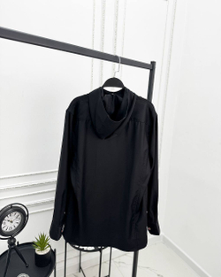 Льняной костюм Kiton