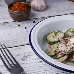 Салатник 700 мл d 21 см h3,9 см Blue Rim эмалированая сталь SUNNEX [1]