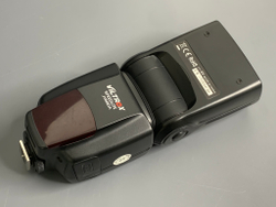 Viltrox JY-680A