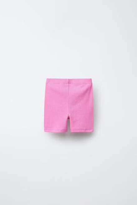 ZARA ШОРТЫ-ВЕЛОСИПЕДКИ В РУБЧИК С НАШИВКОЙ, РОЗОВЫЙ/ЛИЛОВЫЙ