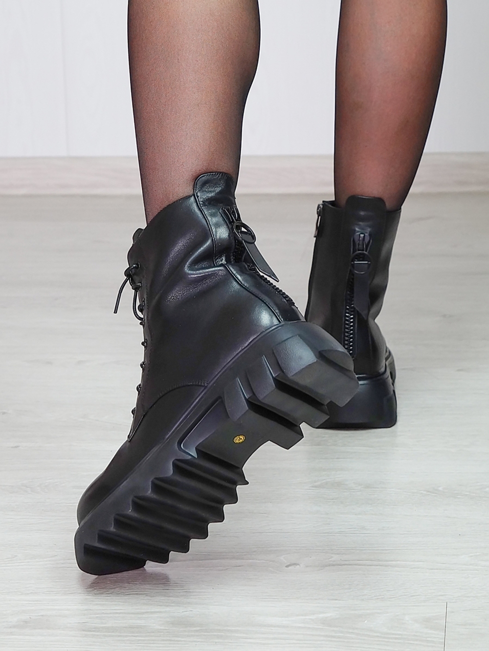 Ботинки женские демисезонные