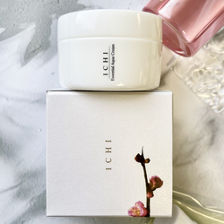 Универсальный увлажняющий крем для лица 7 в 1 ICHI Essential Aqua Cream