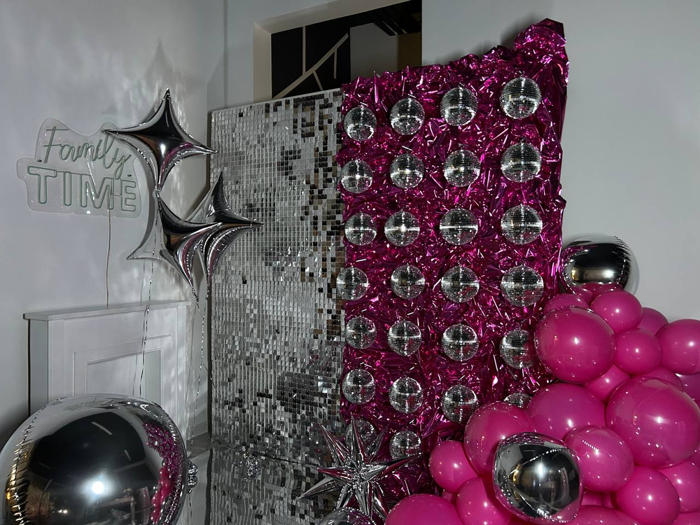 Фотозона "Disco party"