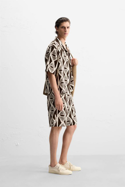 ZARA КУРТКА-РУБАШКА С ГЕОМЕТРИЧЕСКИМ ПРИНТОМ, ЭКРЮ/КОРИЧНЕВЫЙ