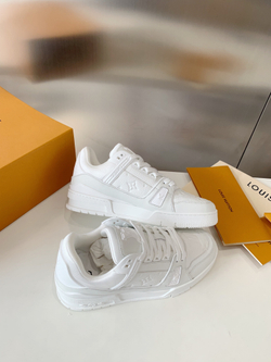 Louis Vuitton Trainer Sneaker