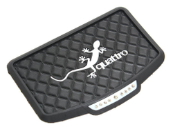 Коврик на панель SM-14 Quattro 18*12,5cm KING SM-14