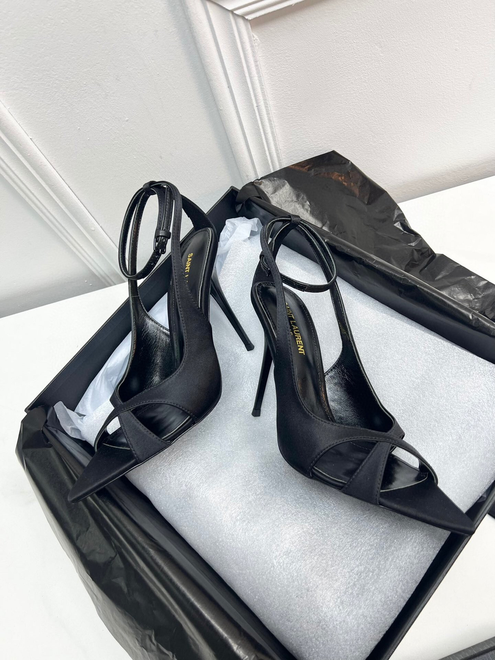 Saint Laurent Pumps