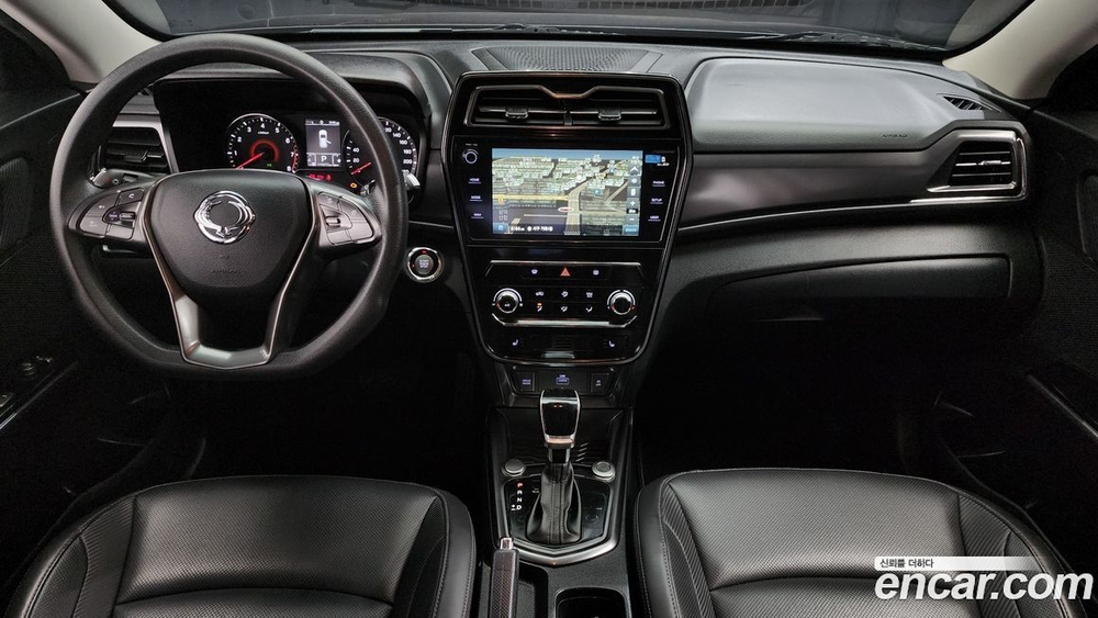 KG Mobility (Ssangyong) Very New Tivoli Бензин 1.5 2WD (07.2020)