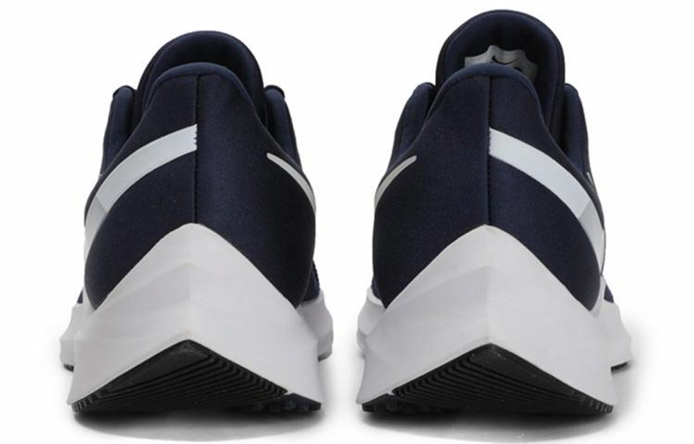 Кроссовки Nike Zoom Winflo 6