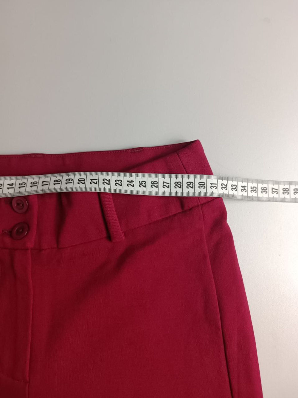 Брюки красивого оттенка для эффектного образа 40 размер