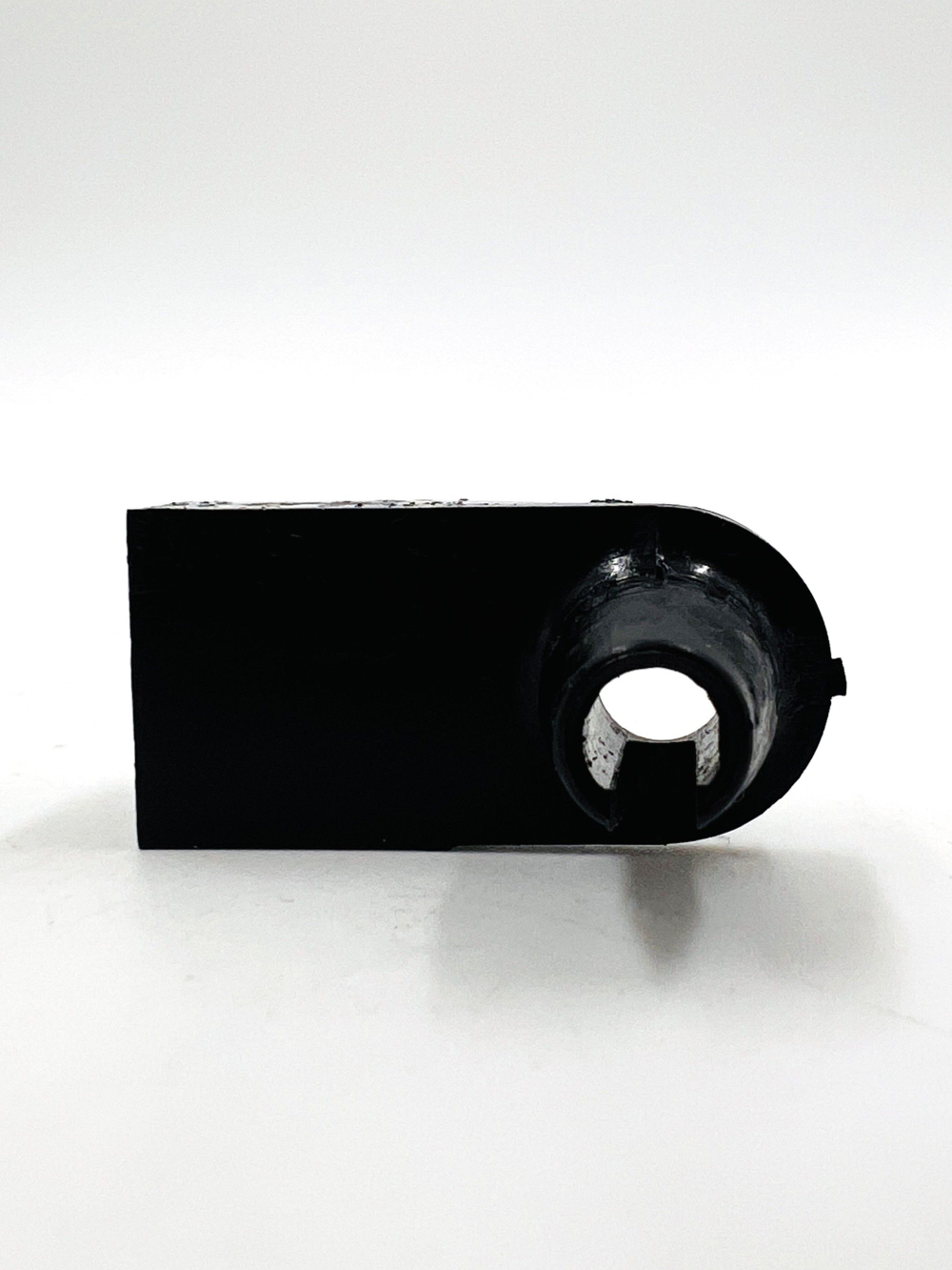 Ремкомплект держателя упора капота Лада Веста