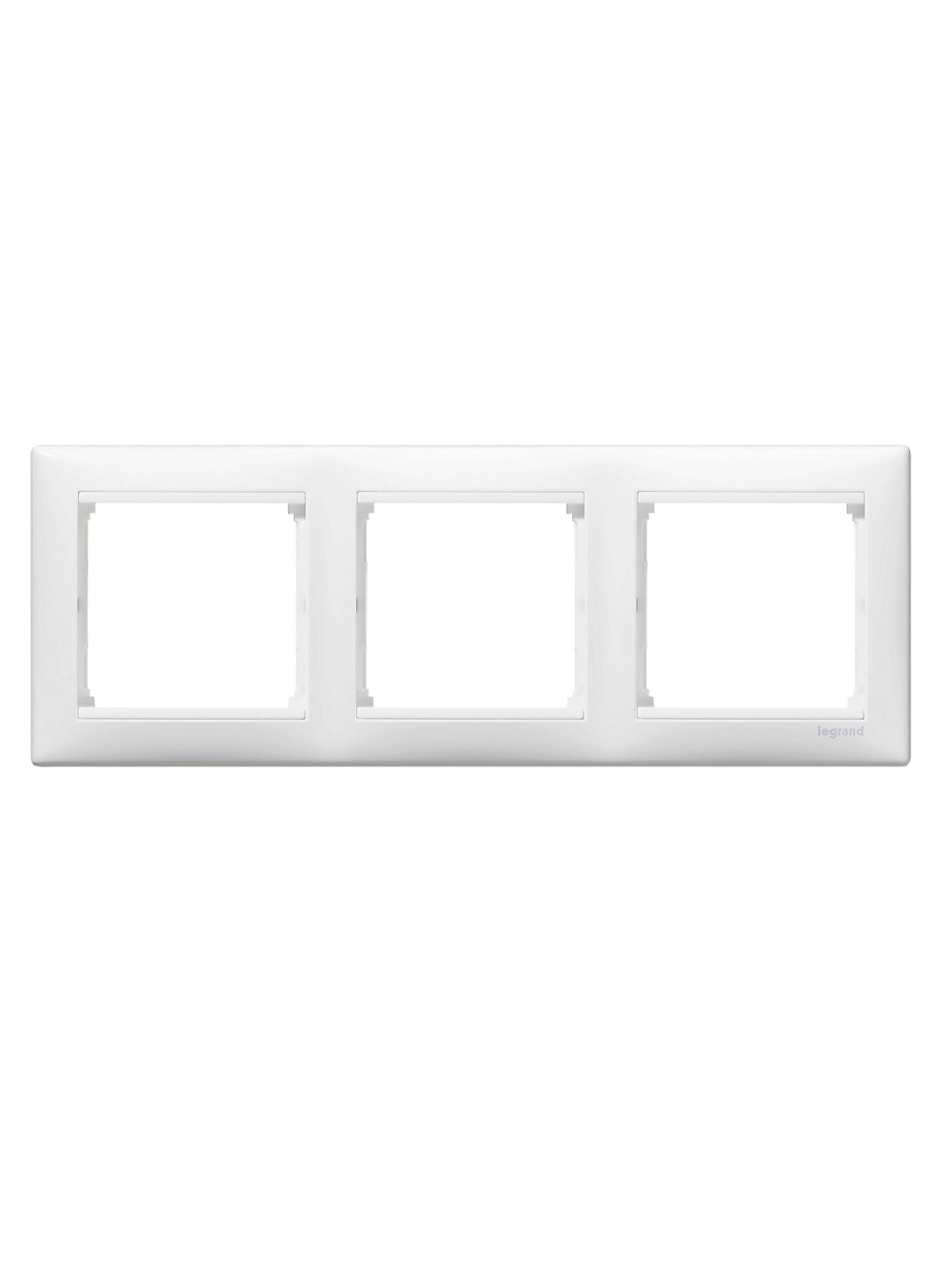 77 4453 Рамка 3 поста белая
