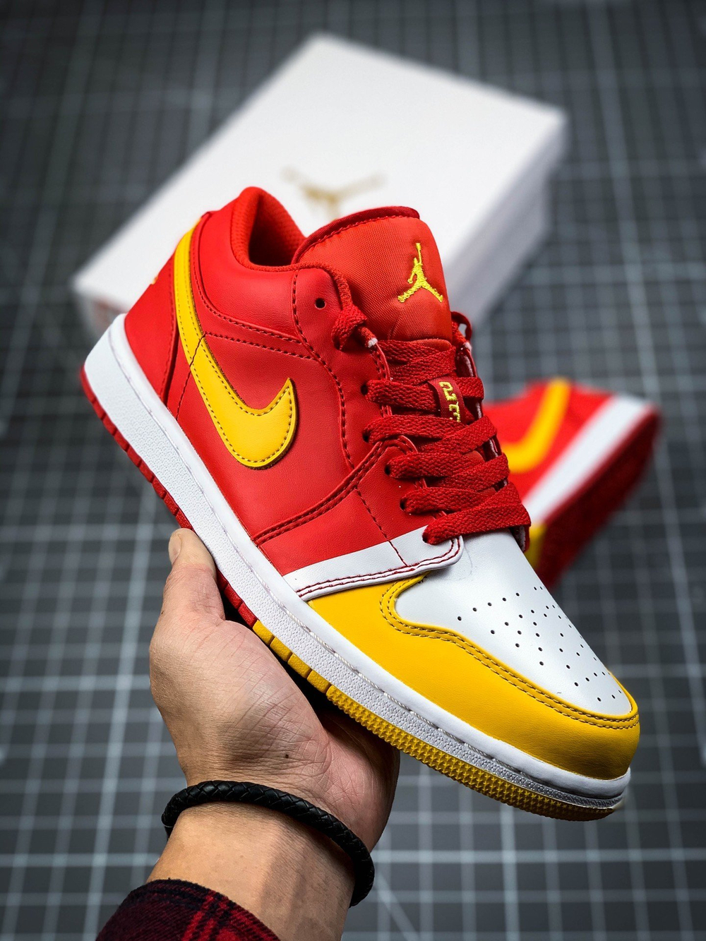 AIR JORDAN 1 LOW RED/YELLOW/WHITE