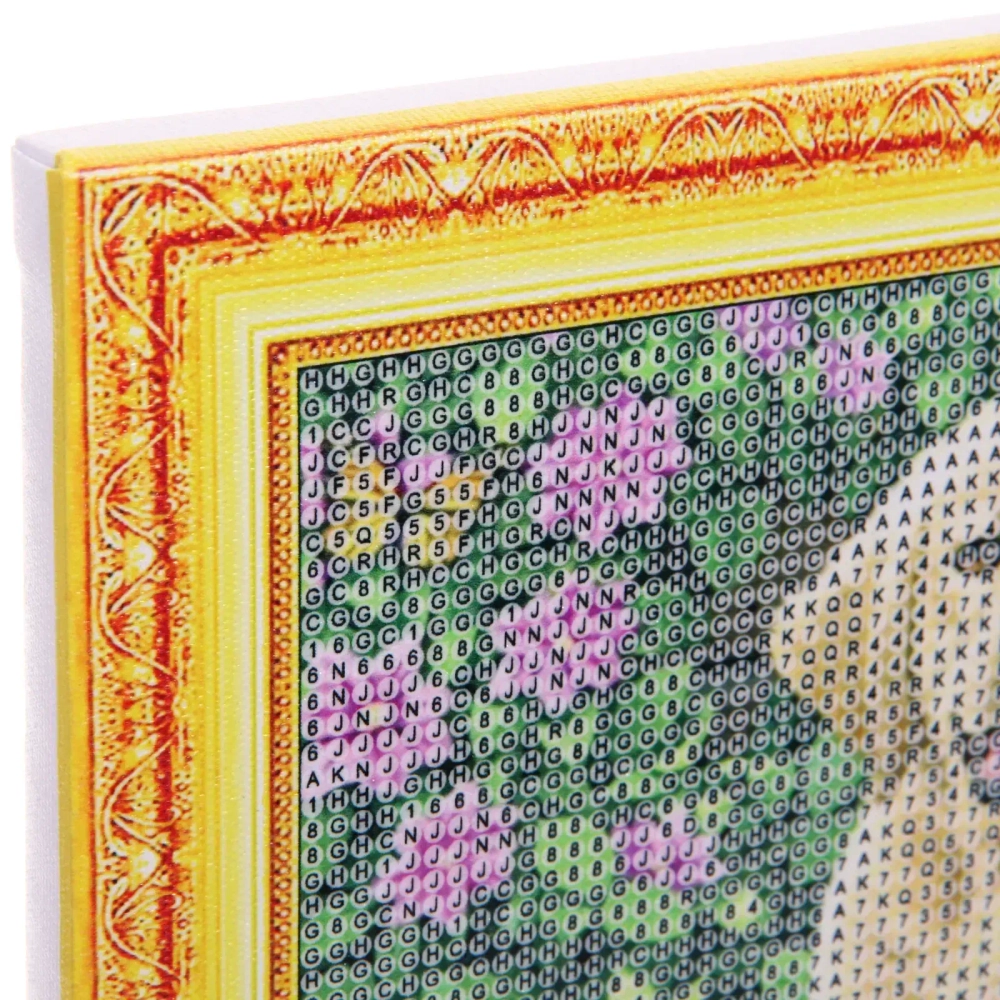 Алмазная мозаика на подрамнике с полным заполнением «МИР ЯРКИХ КРАСОК», Филя с милыми друзьями, 20*30 см