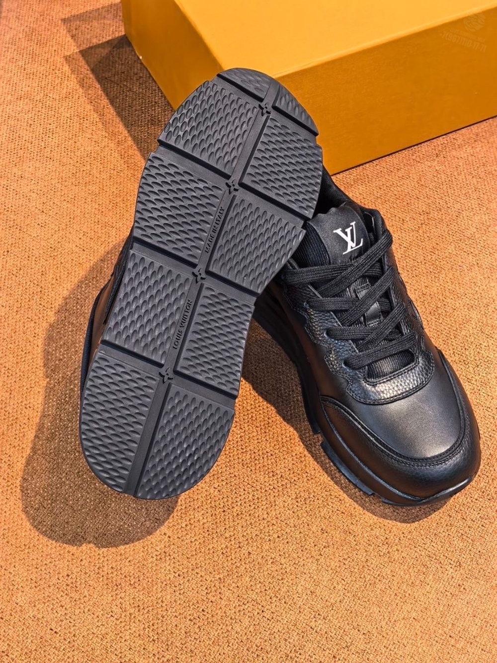 Кроссовки Louis Vuitton Classic