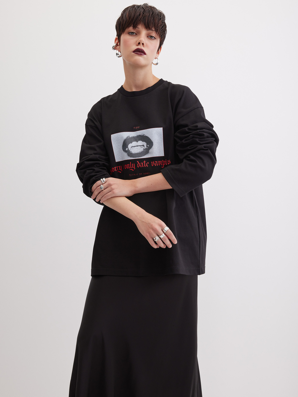 Лонгслив Vampires, черный