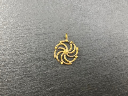 Подвеска. Солярный символ