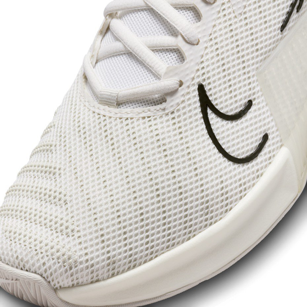 All white nike metcon hotsell